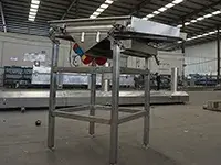 Vibrating Deoiling Machine